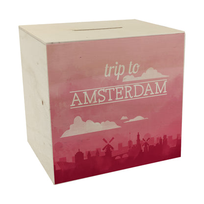 Spardose aus Holz mit schönem Motiv und Text - Trip to Amsterdam in rot