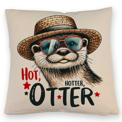 Otter mit Sonnenbrille und Strohhut Kissen mit Leinenoptik mit Spruch Hot Hotter Otter