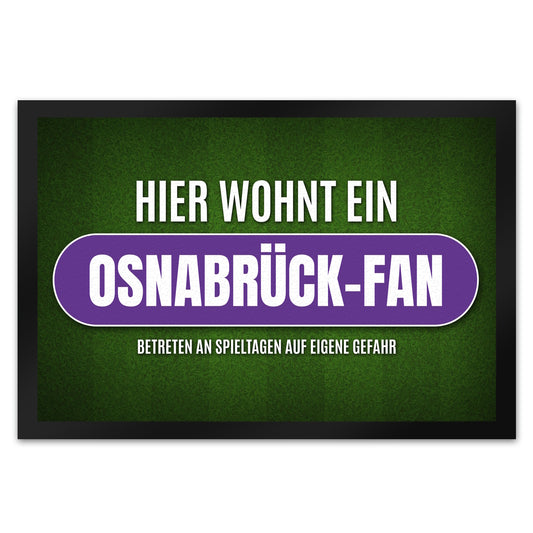 Hier wohnt ein Osnabrück-Fan Fußmatte XL mit Rasen Motiv