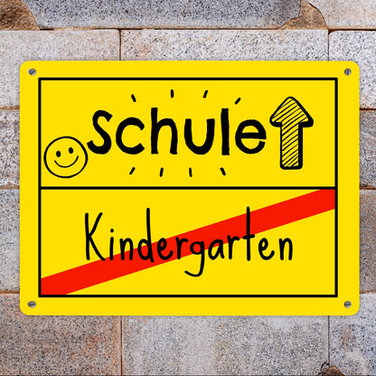 Zur Einschulung Metallschild XL in 21x28 cm mit Spruch Schule - Kindergarten