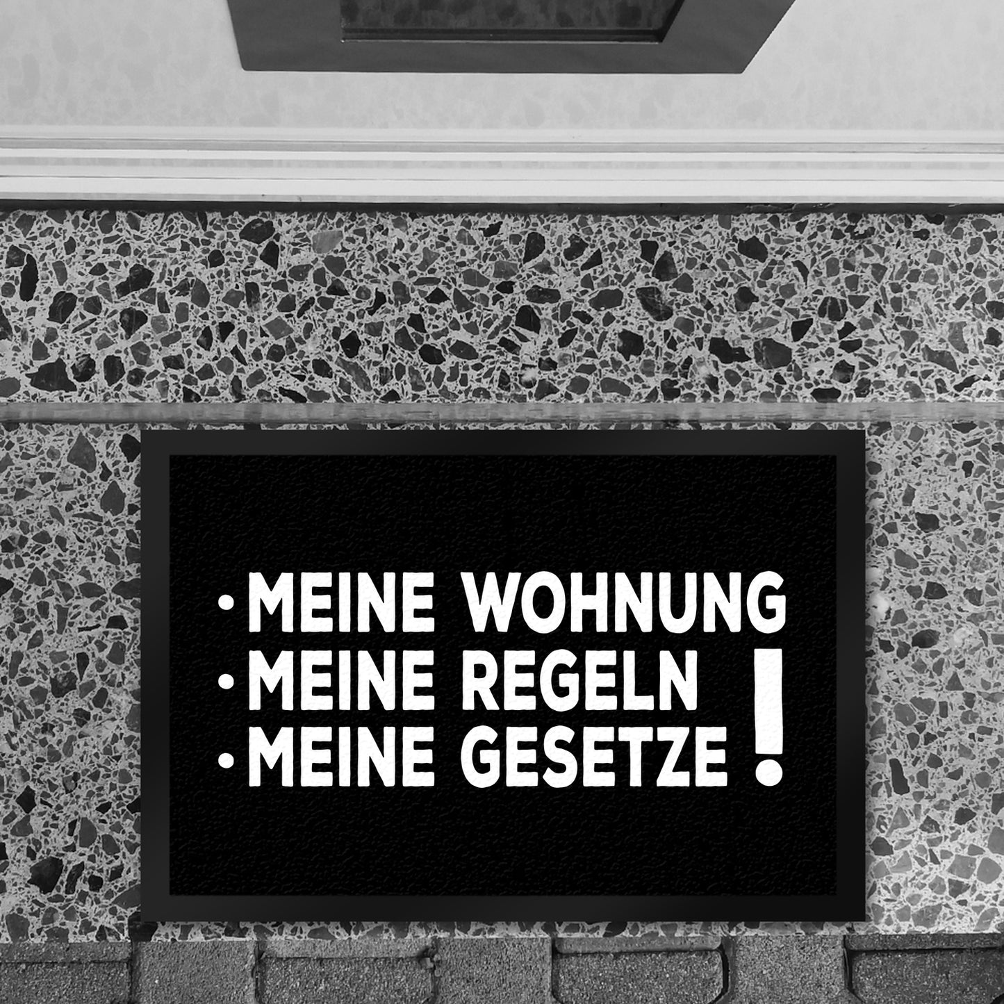 Meine Wohnung, meine Regeln, meine Gesetze Fußmatte XL mit Motiv