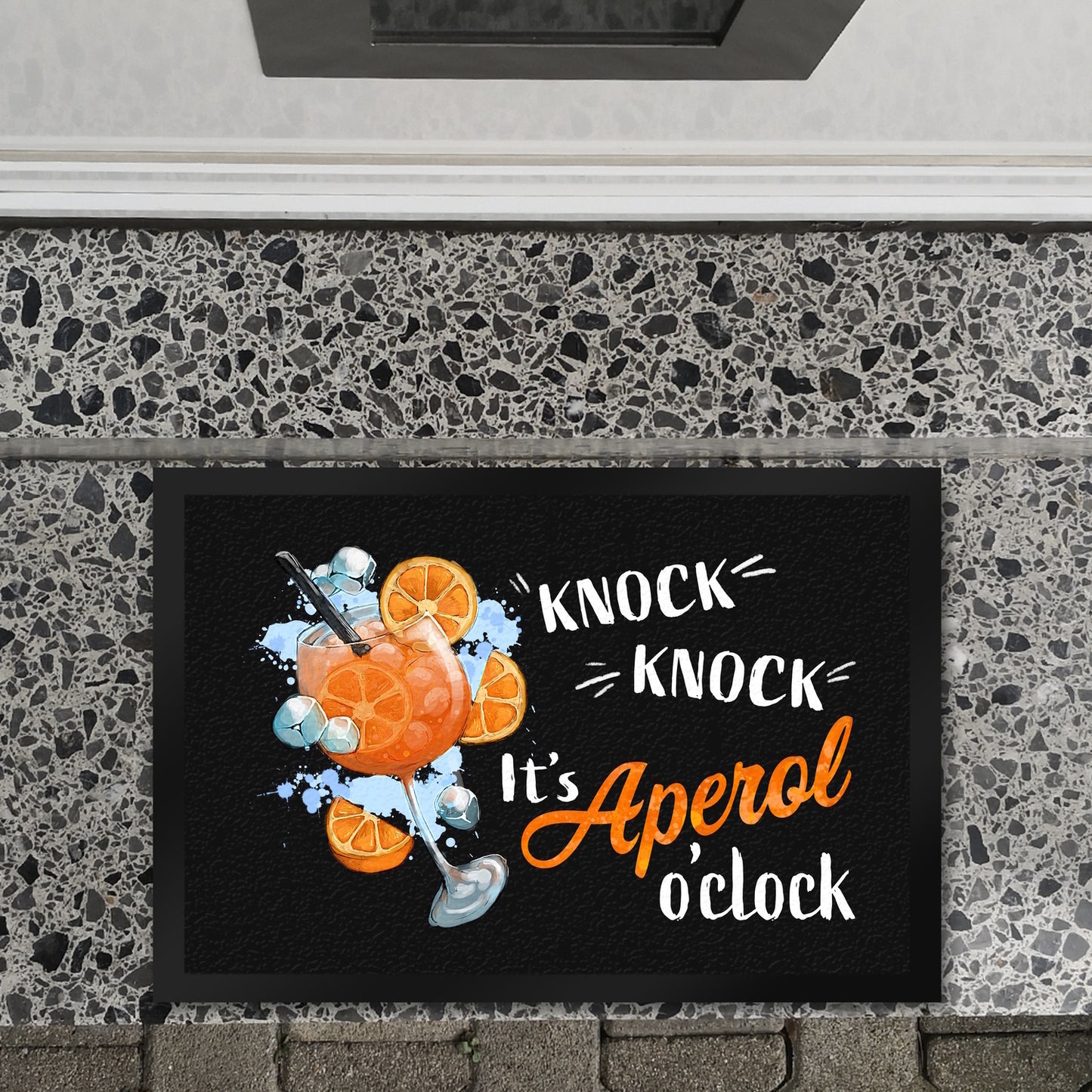 Cocktail Fußmatte XL in 40x60 cm mit Spruch Knock knock It's Aperol o'clock