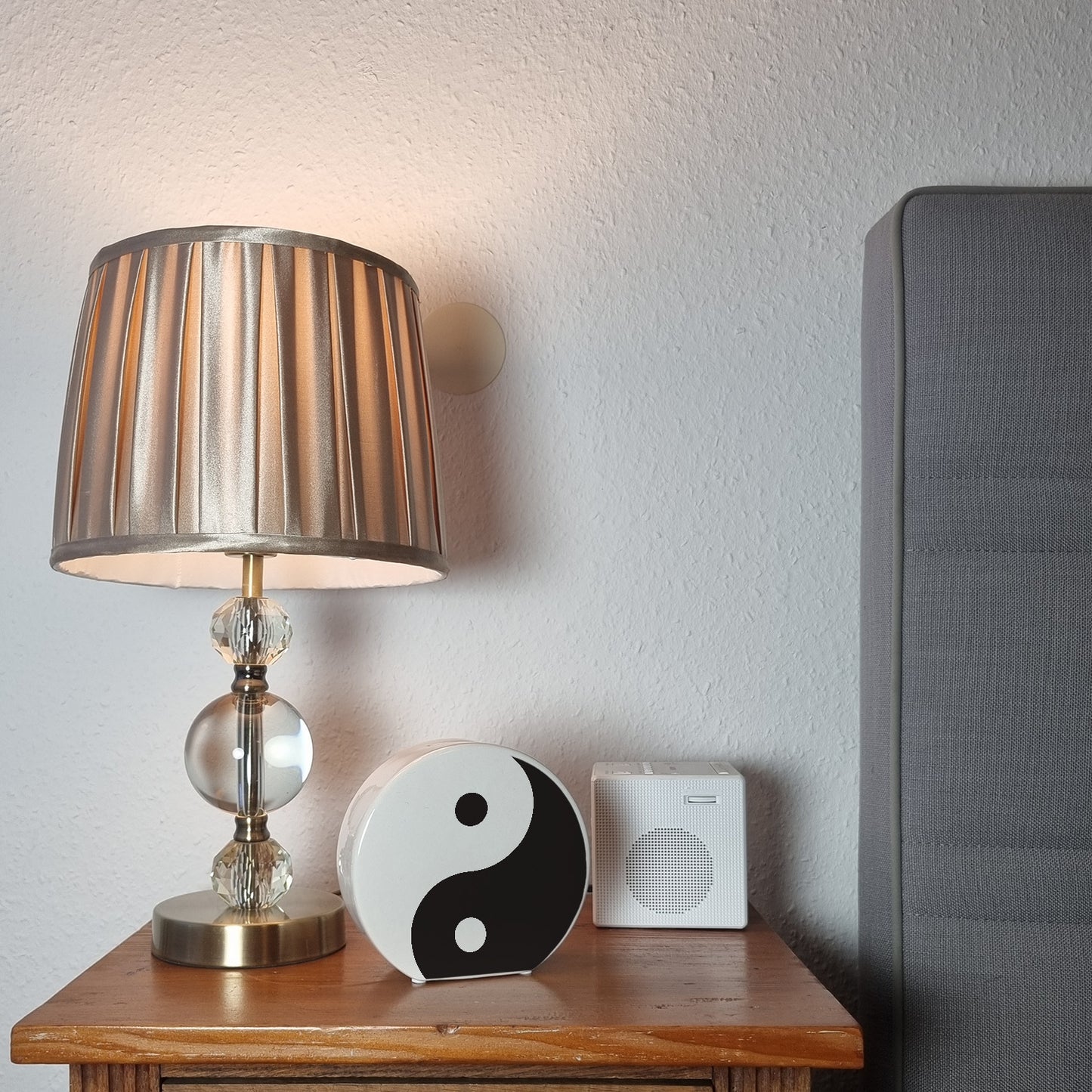 Spardose mit dekorativem Yin und Yang Design - chinesische Philosophie