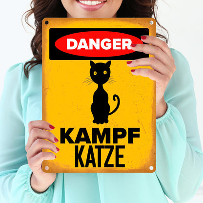 Danger Kampf Katze Metallschild in 15x20 cm mit Katzen Silhouette