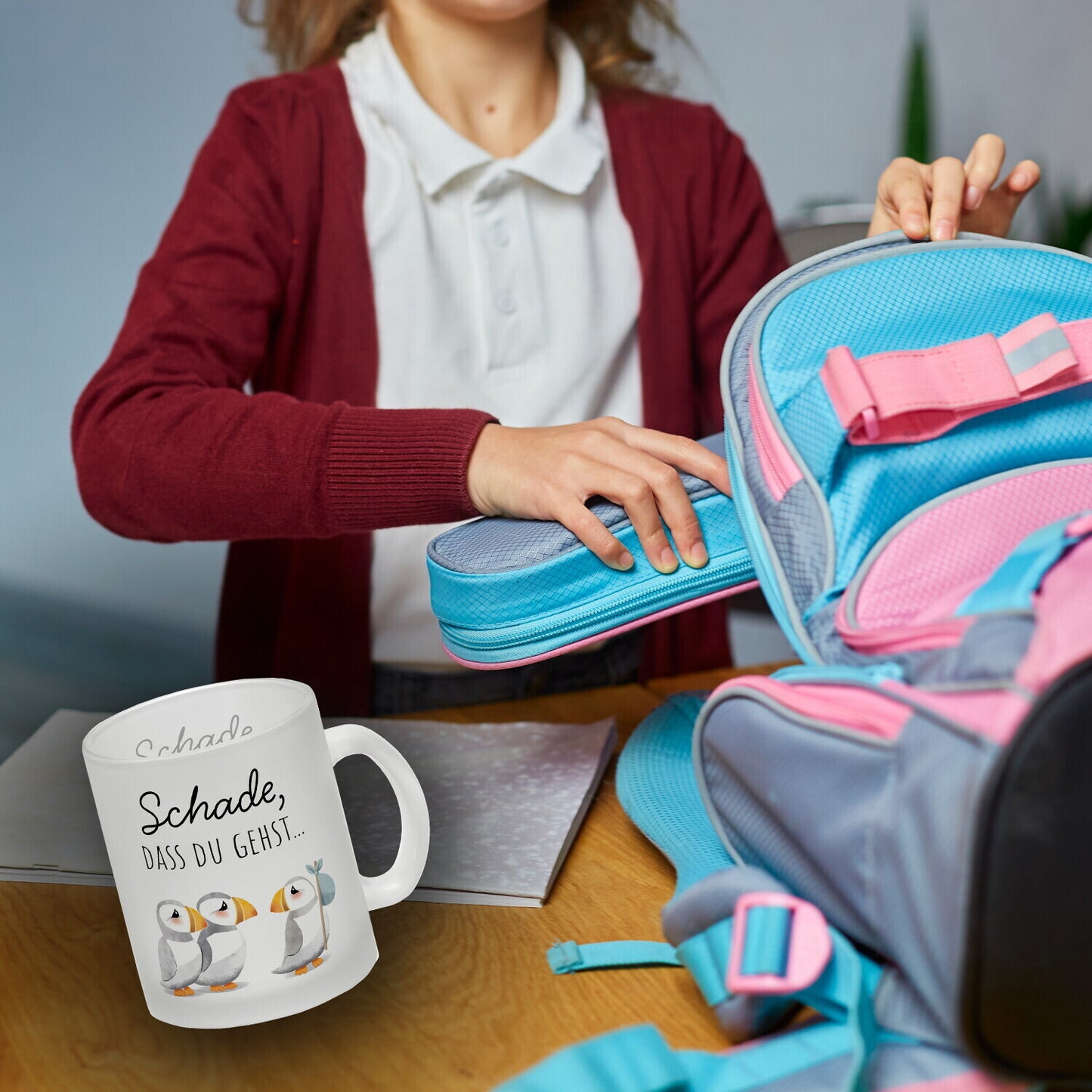 Schade, dass du gehst Papageitaucher Glas Tasse Abschied Kollege