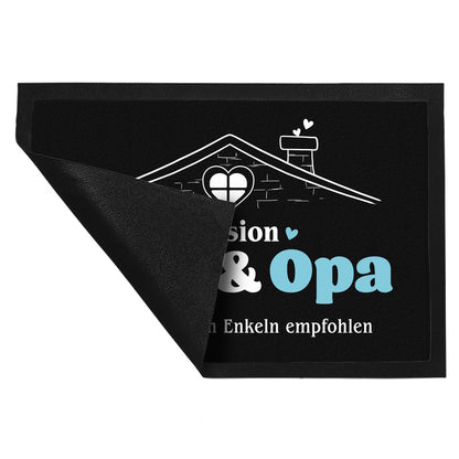 Pension Oma & Opa Fußmatte XL in 40x60 cm mit Spruch Von zufriedenen Enkeln empfohlen