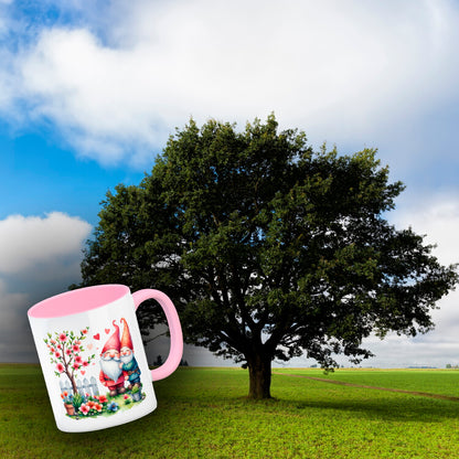 Verliebte Gartenzwerge mit Baum Kaffeebecher in rosa