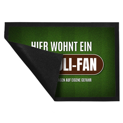 Hier wohnt ein St.Pauli-Fan Fußmatte XL mit Rasen Motiv