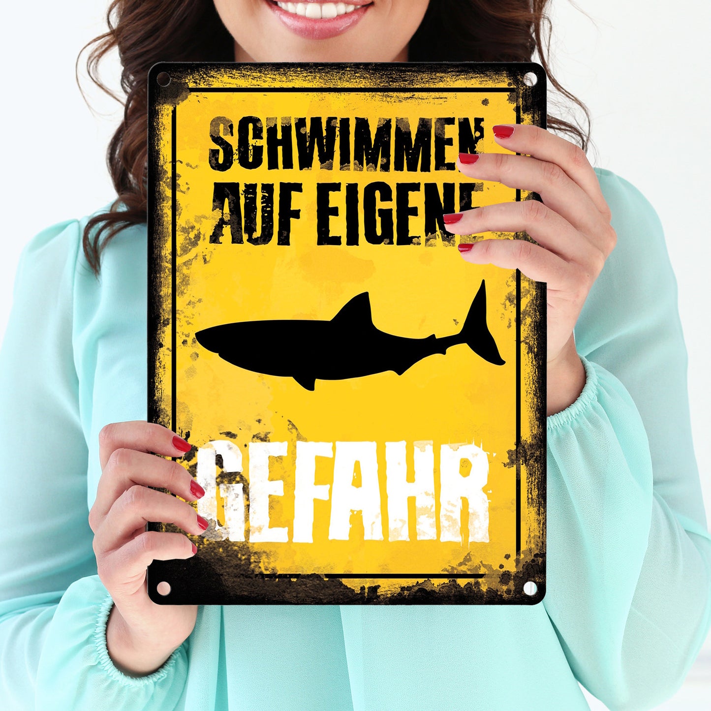 Schwimmen auf eigene Gefahr Metallschild in 15x20 cm für den Pool mit Hai