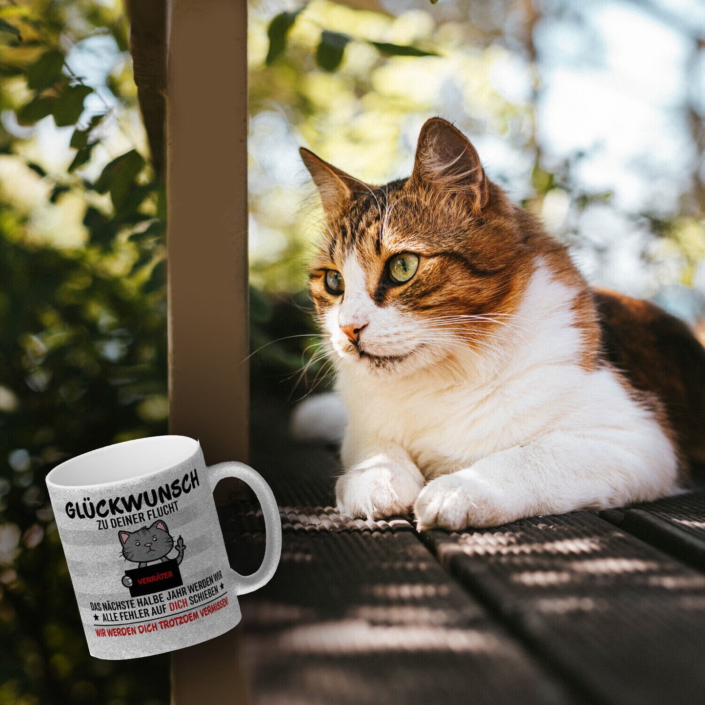 Glückwunsch zur Flucht, Verräter Mittelfinger Glitzer-Kaffeebecher mit Katze