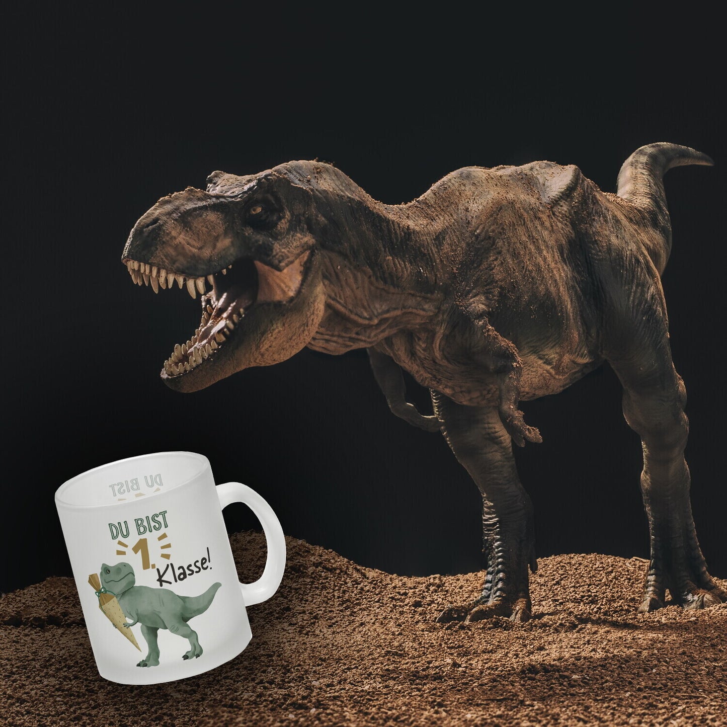 Dino mit Schultüte Glas Tasse mit Spruch Du bist 1. Klasse!