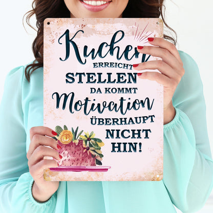 Metallschild XL mit Spruch: Kuchen erreicht Stellen, ...