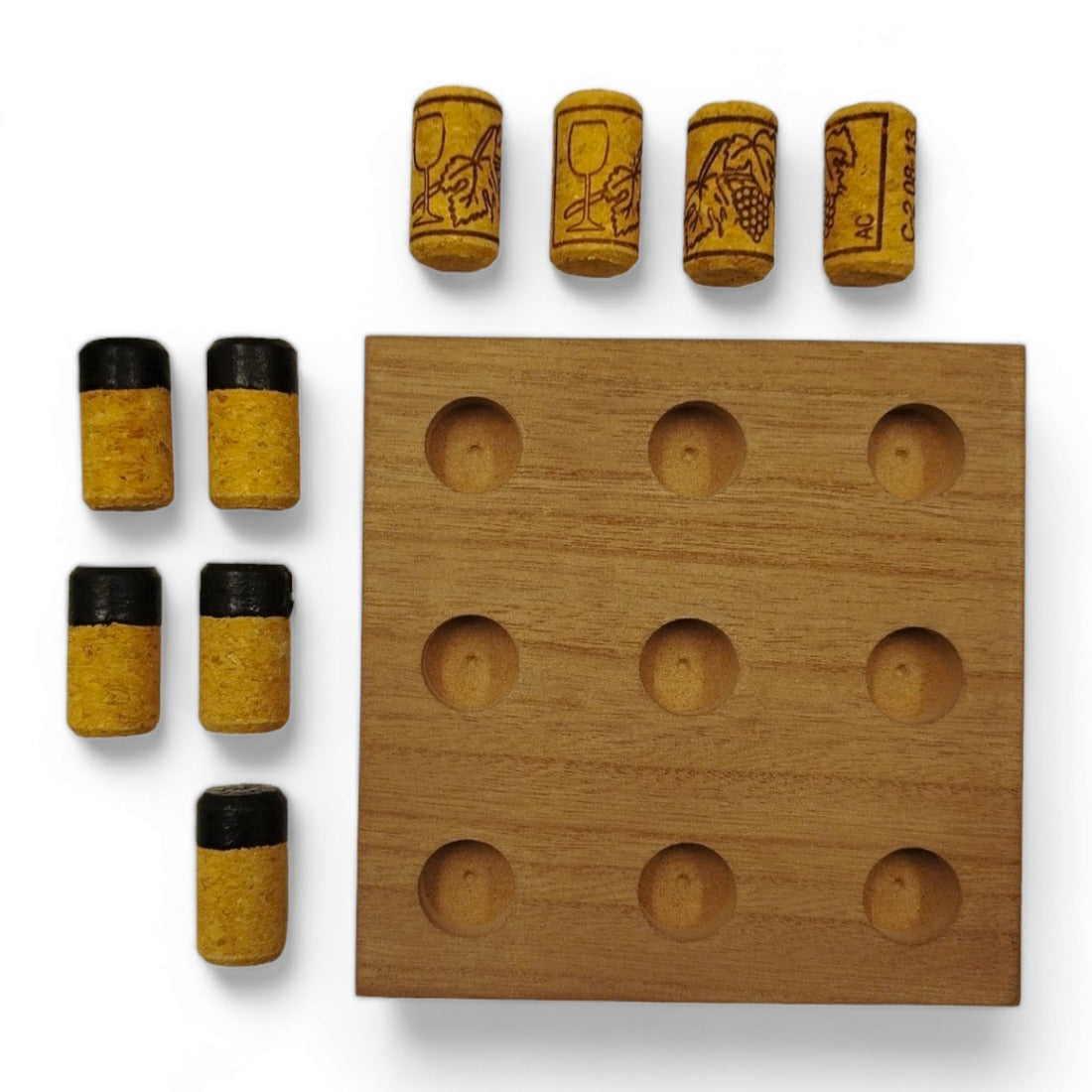 Gesellschaftsspiel Tic Tac Toe Wein Brettspiel aus Holz und Kork