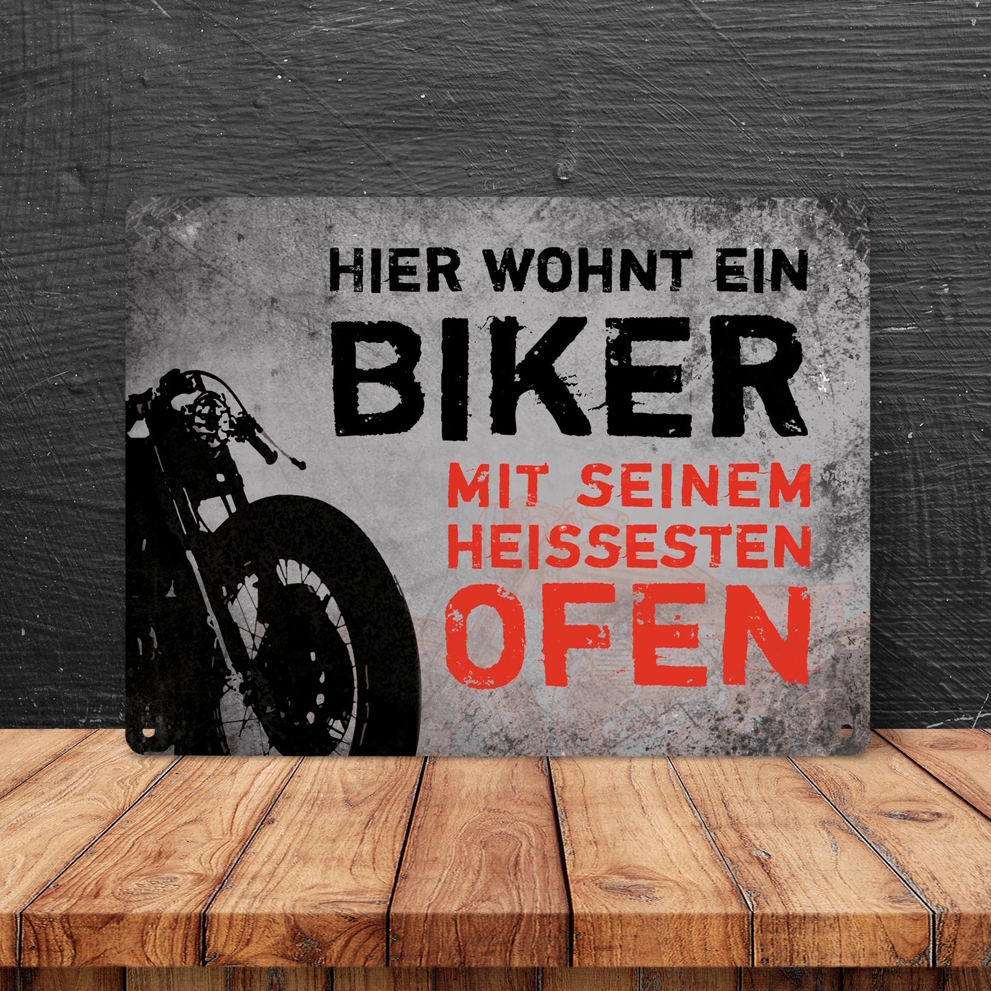 Metallschild XL mit Biker Motiv und Spruch: Hier wohnt ein Biker mit ...