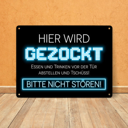 Hier wird gezockt Metallschild XL in 21x28 cm für Gamer in blau