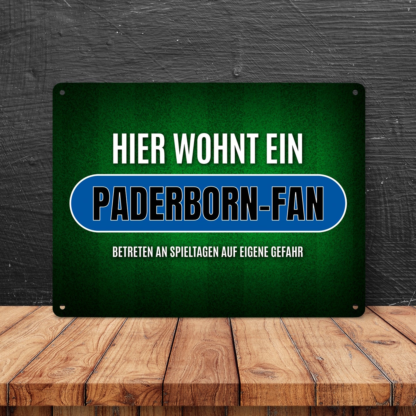 Hier wohnt ein Paderborn-Fan Metallschild XL mit Rasen Motiv