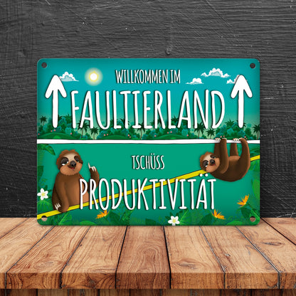 Metallschild mit Faultier Motiv und Spruch: Willkommen im Faultierland - Tschüss ...