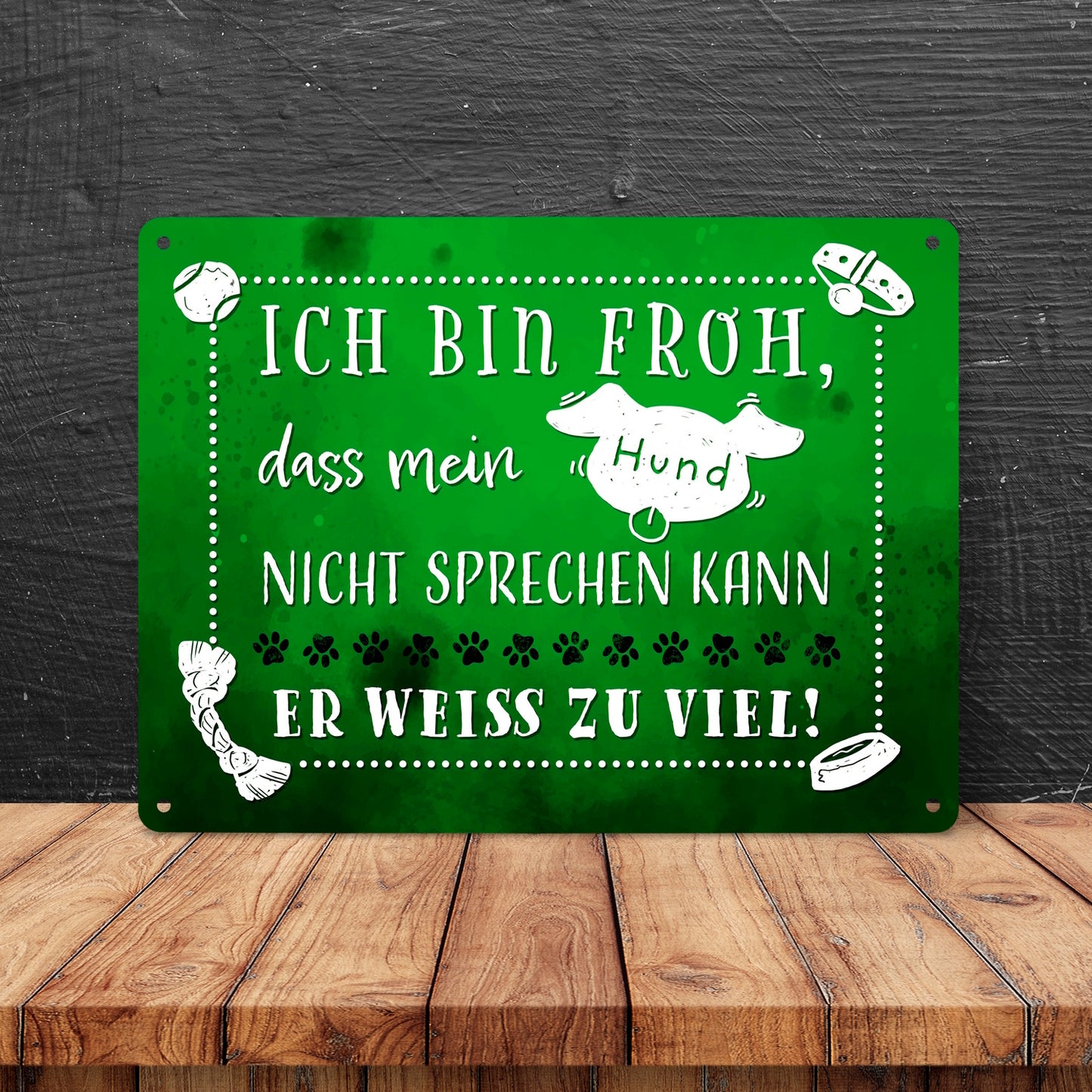 Metallschild XL in 21x28 cm mit lustigem Spruch - Mein Hund weiß zu viel