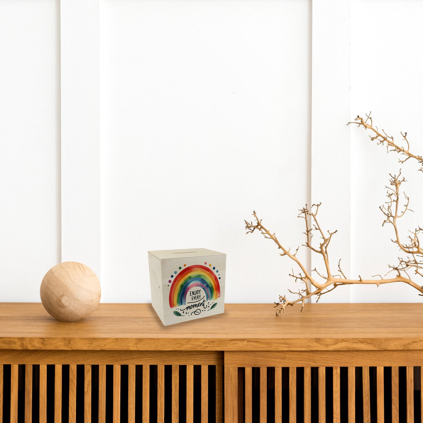 Regenbogen Spardose aus Holz mit Spruch Enjoy every moment