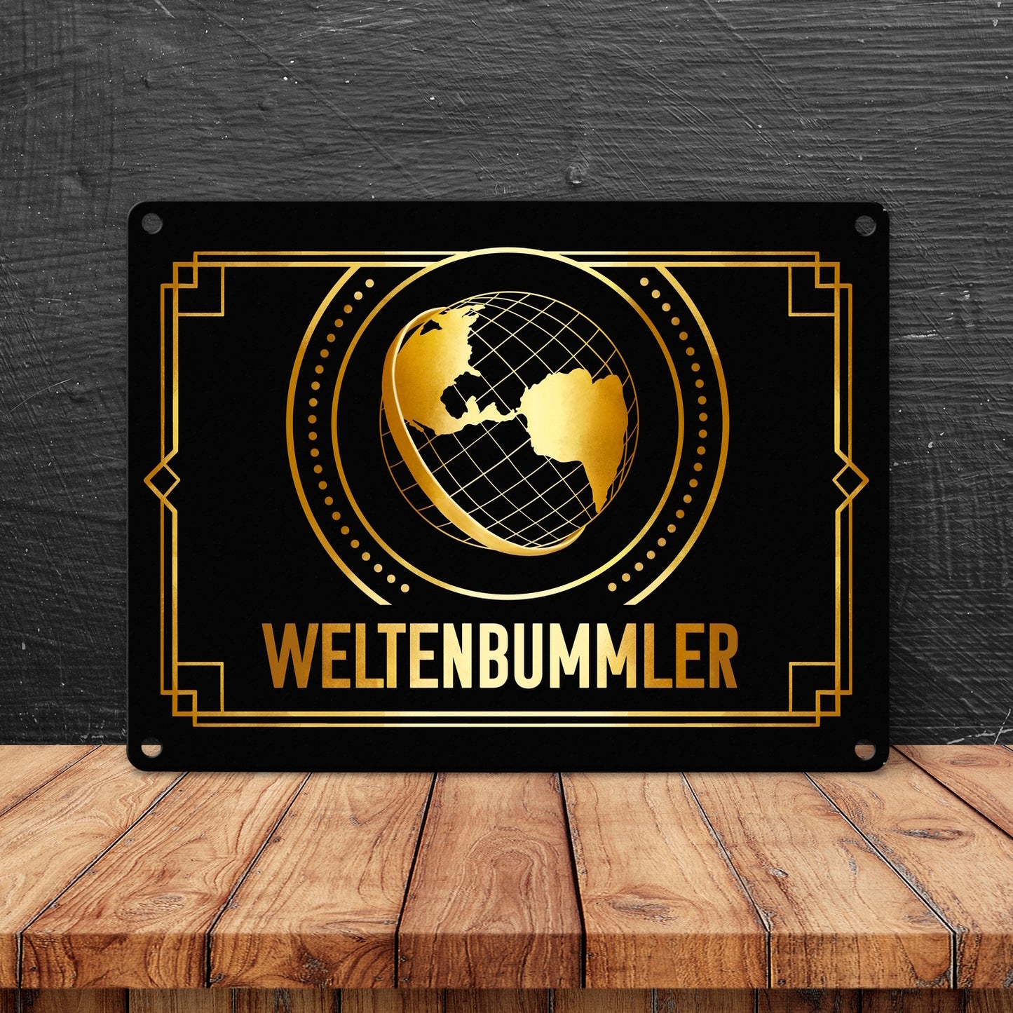 Weltenbummler Metallschild in 15x20 cm mit goldenem Globus und Reisemotiv