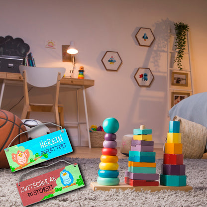 Wendeschild mit Kordel Der Türhänger ist perfekt für Kinderzimmer, Hobbyzimmer, Büros und fürs Homeoffice, um unerwünschte Besucher zu vermeiden. Mit ihrem lustigen Motiv und dem Text ist dieser Dangler eine hübsche Alternative zum klassischen 'Bitte nic