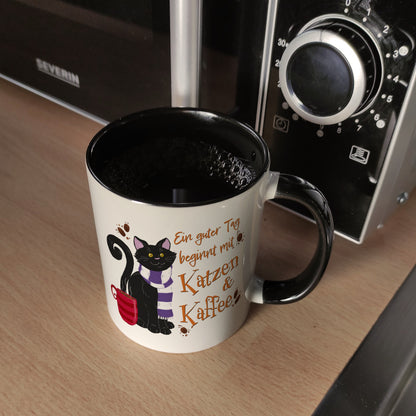 Ein guter Tag beginnt mit Katzen & Kaffee Kaffeebecher Schwarz