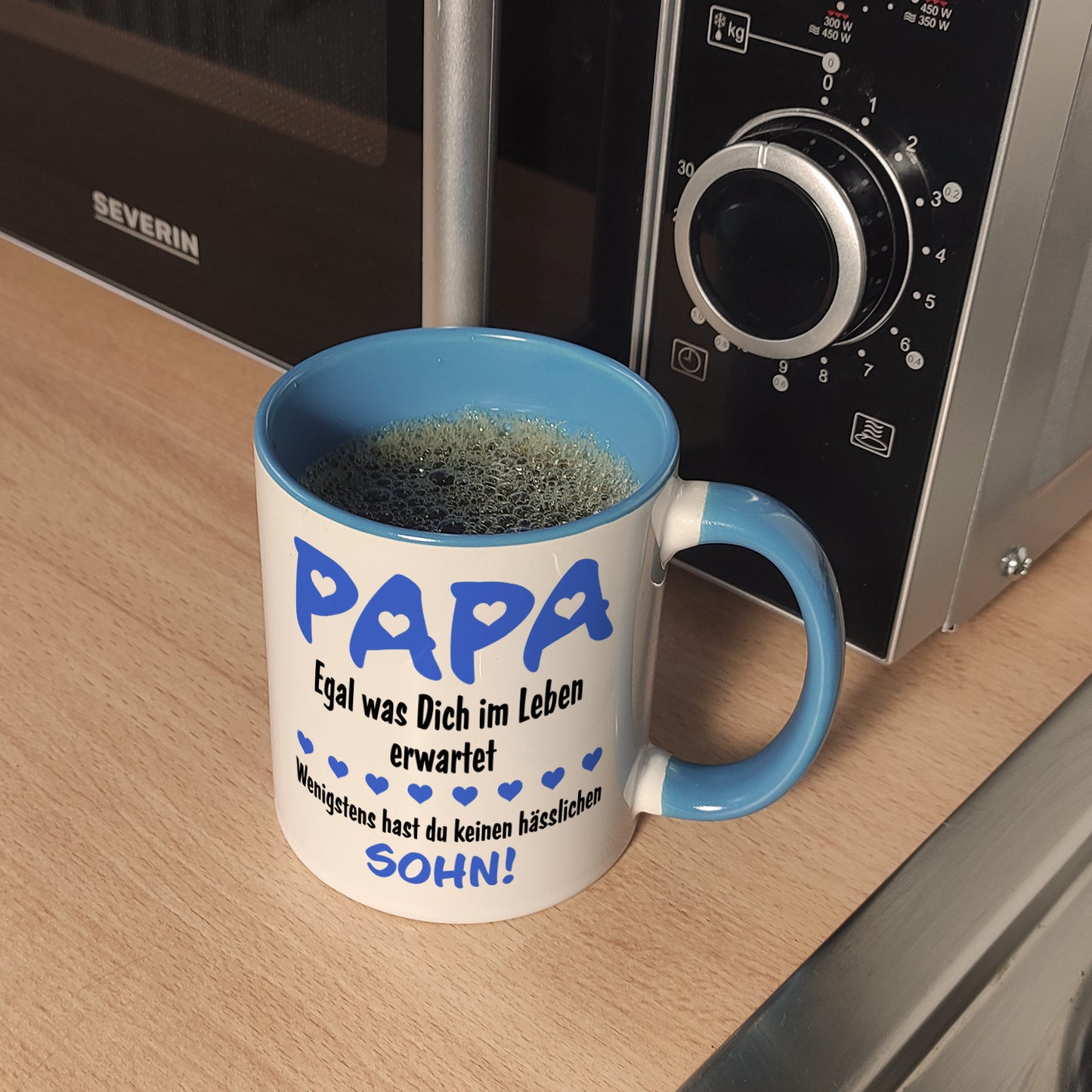 Papa, wenigstens hast du keinen hässlichen Sohn Kaffeebecher in hellblau