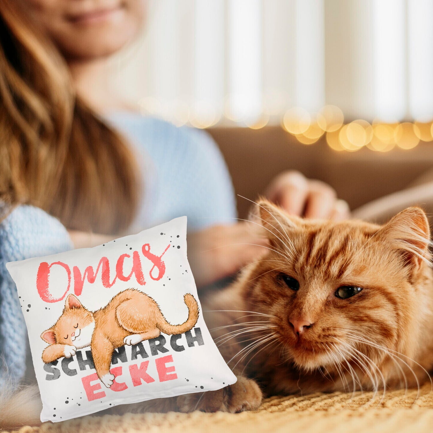 Orange Katze Kuschelkissen mit Spruch Omas Schnarchecke