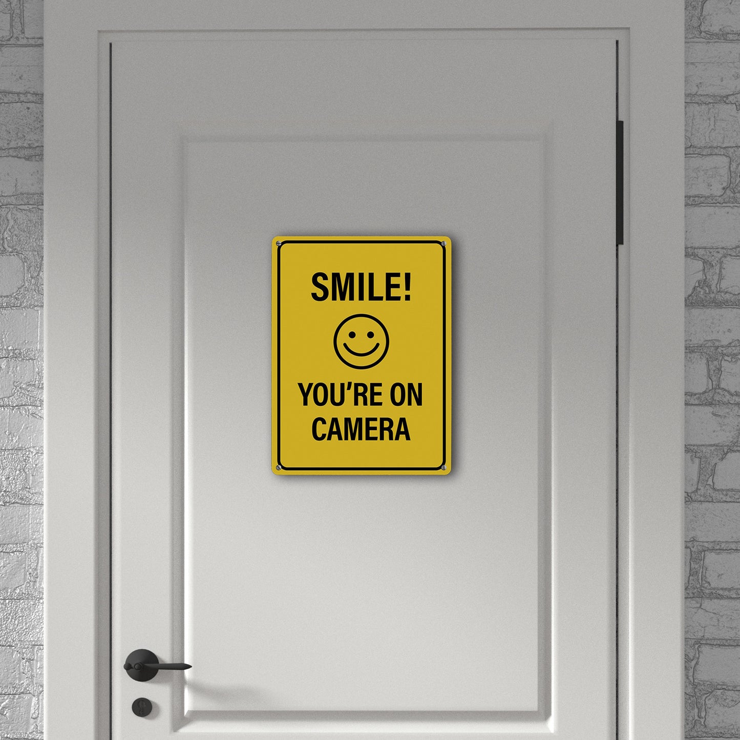 Smile you're on camera Metallschild XL mit lachendem Gesicht