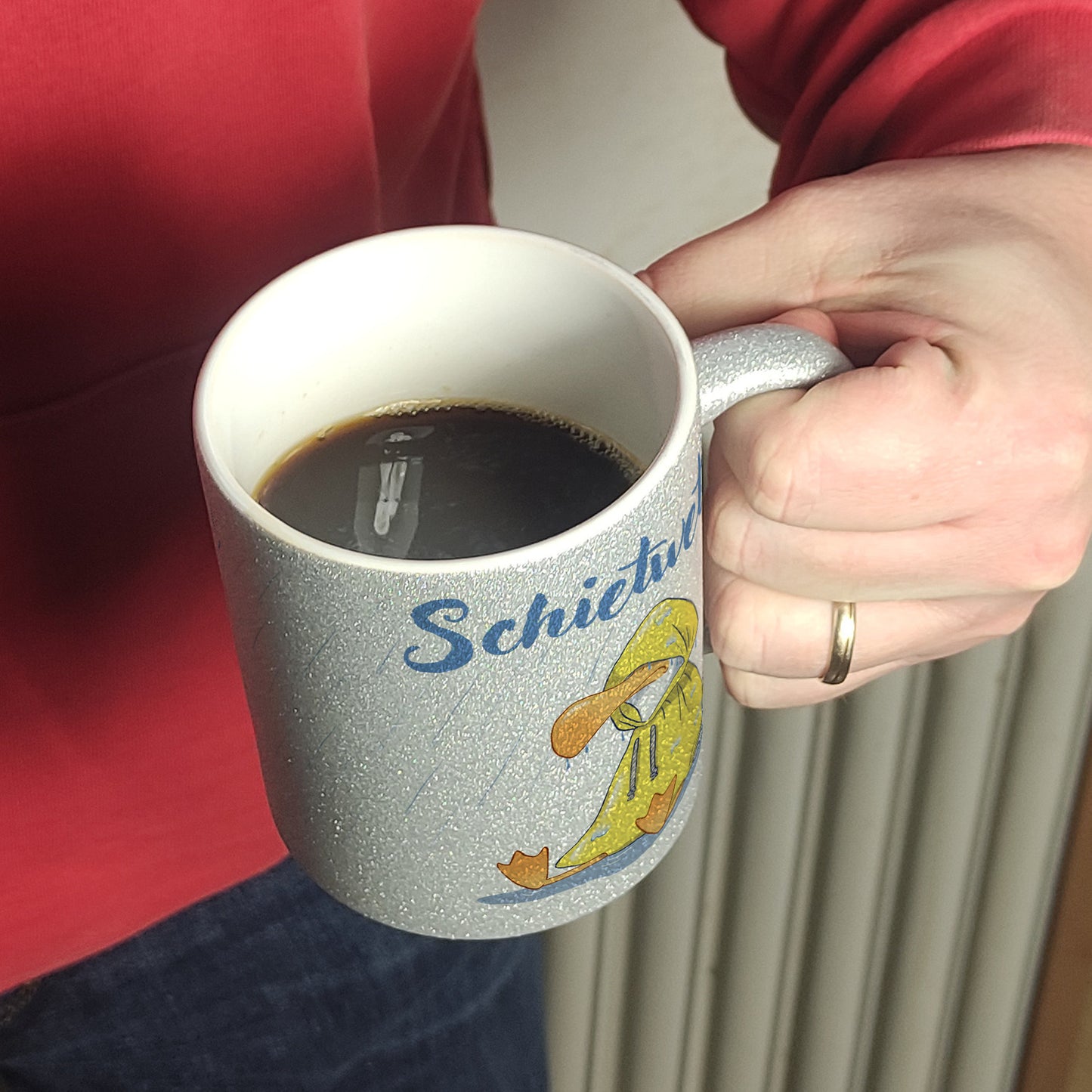 Möwe Glitzer-Kaffeebecher mit Spruch Schietwetter