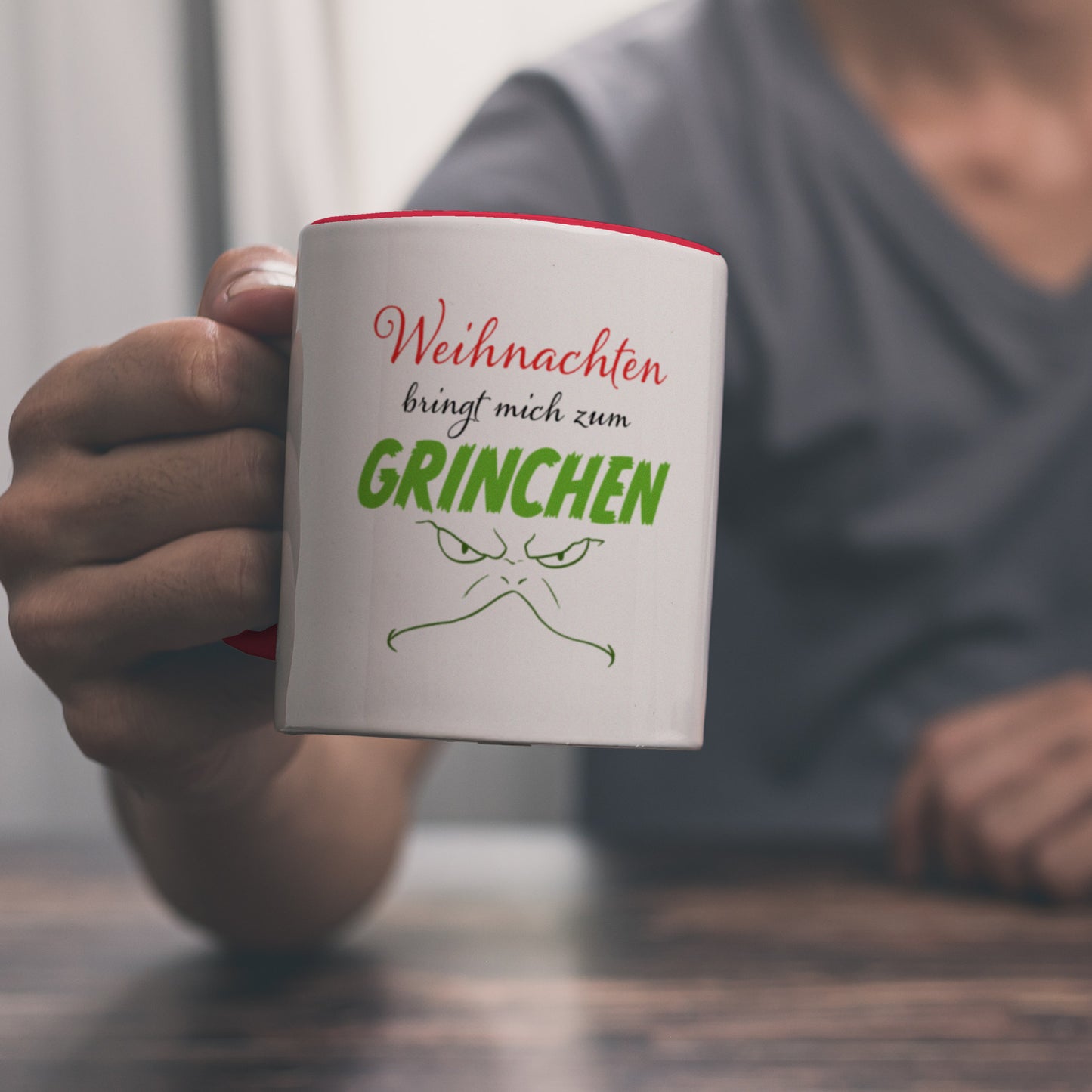 Weihnachten bringt mich zum grinchen Kaffeebecher Rot mit Spruch