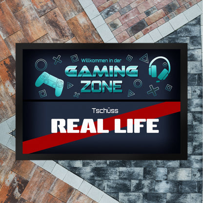 Willkommen in der Gaming Zone Tschüss Real Life Fußmatte XL in 40x60 cm