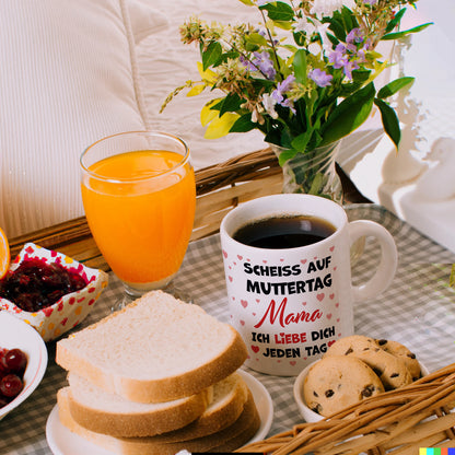 Scheiß auf Muttertag Kaffeebecher mit Herzchen-Muster für die beste Mama