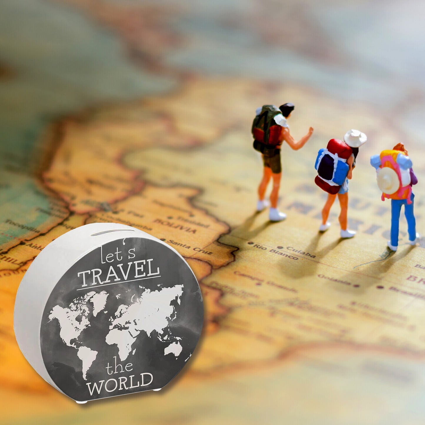 Spardose mit Weltkarten Motiv und Text - let's travel the world in Schwarz