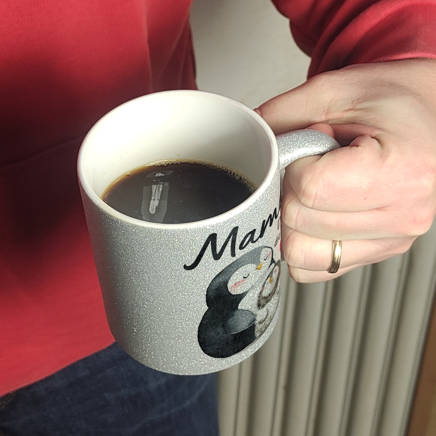 Pinguin Mutter und Kind Glitzer-Kaffeebecher mit Spruch Mama du bist die Beste