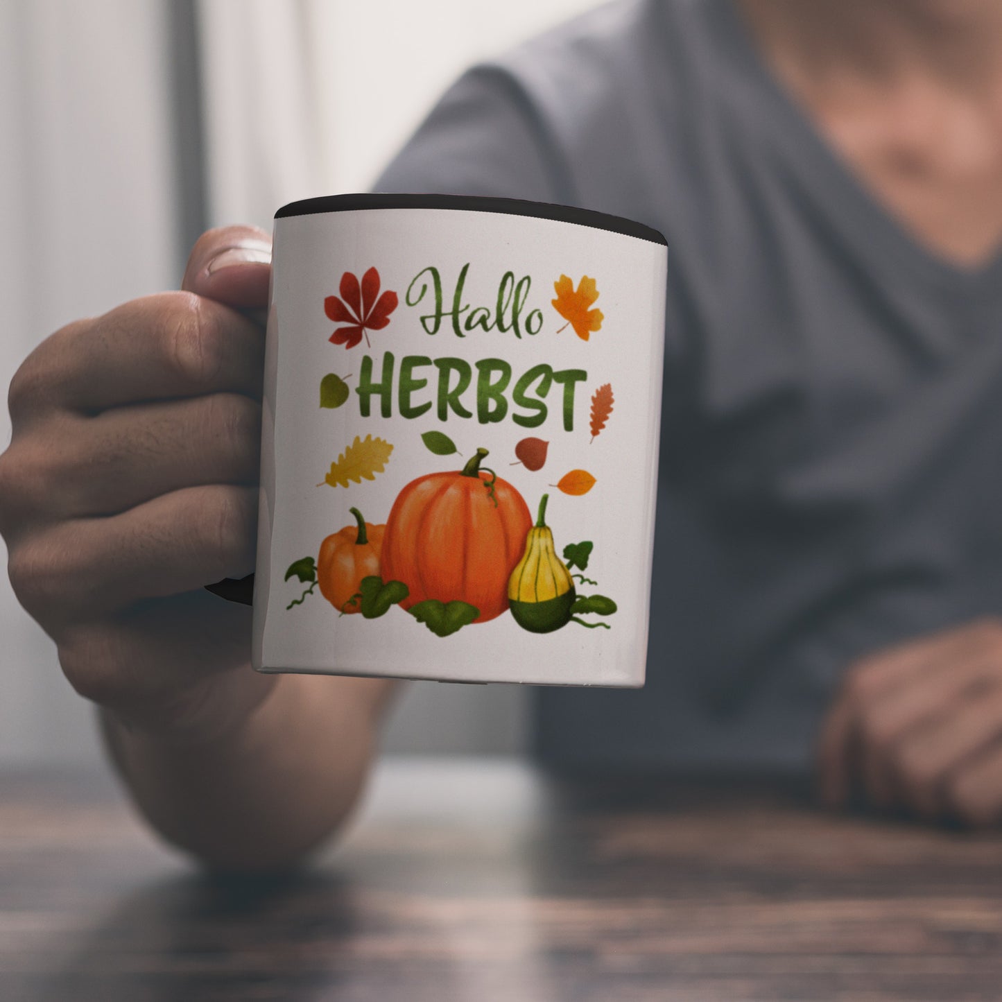 Hallo Herbst Kaffeebecher Schwarz mit hübschen Kürbissen