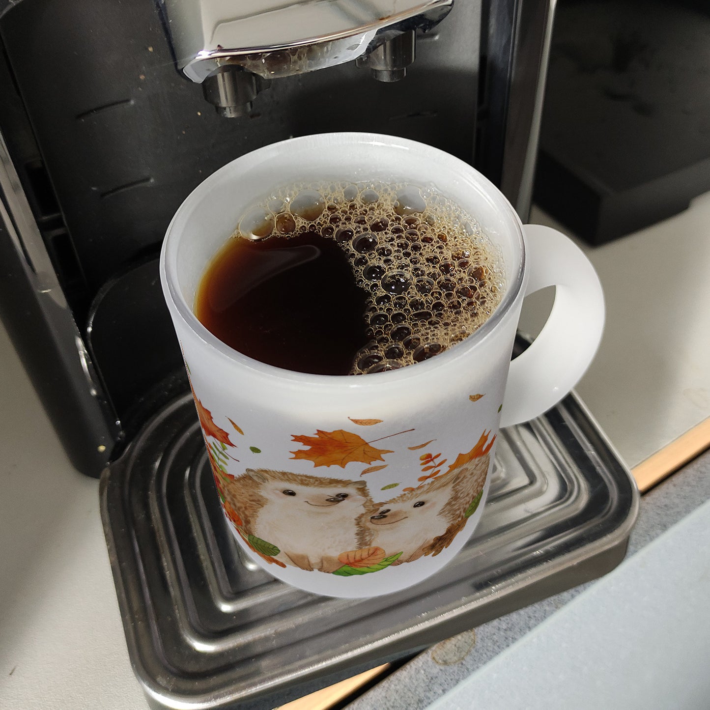 Igel im Herbst Glas Tasse im Aquarell Stil