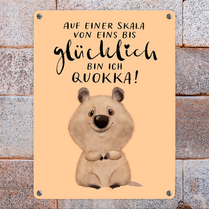 Quokka Metallschild in 15x20 cm mit Spruch Von eins bis glücklich