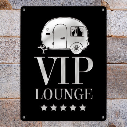 Metallschild XL mit Wohnwagen Motiv und Spruch: VIP-Lounge