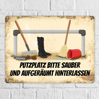 Metallschild XL mit Putzplatz Motiv und Spruch: Putzplatz bitte sauber und ...