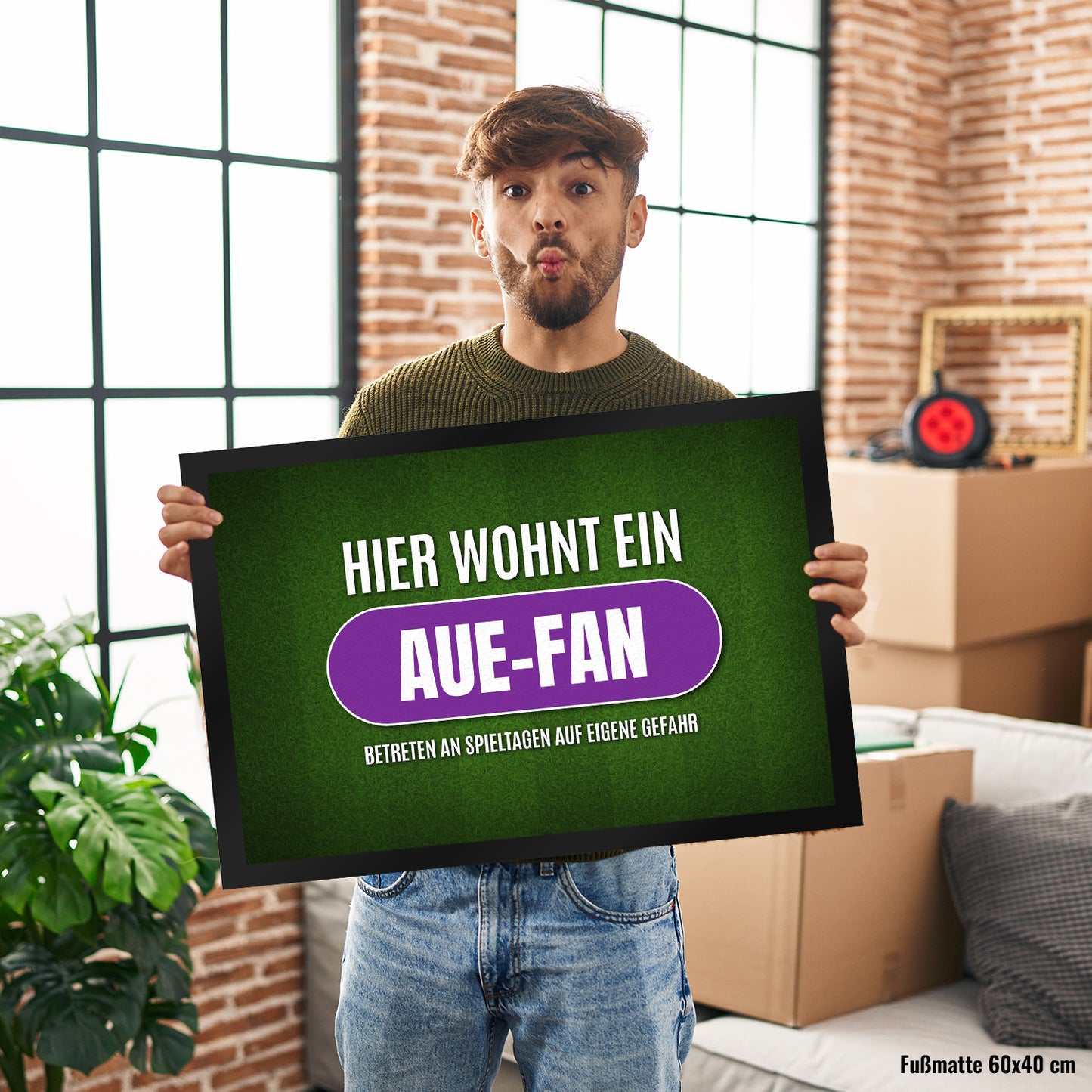 Hier wohnt ein Aue-Fan Fußmatte XL mit Rasen Motiv