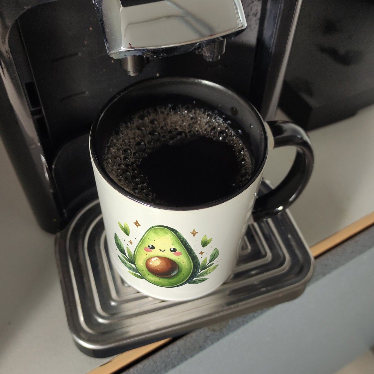 Avocado Kaffeebecher in schwarz