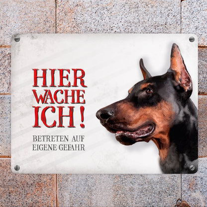 Metallschild mit Dobermann Motiv und Spruch: Betreten auf eigene Gefahr ...