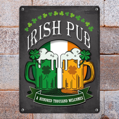 Metallschild mit Irish Pub Motiv