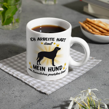 Ich arbeite hart für das Luxusleben meines Hundes Haustier Kaffeebecher