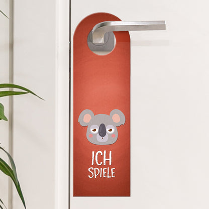 Ich spiele oder willkommen Türhänger mit Koala Motiv