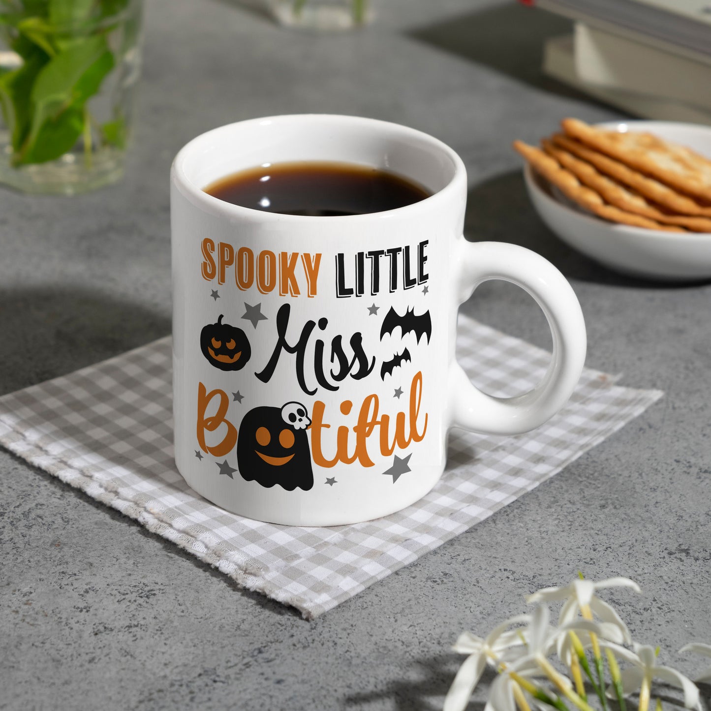 Geister Kaffeebecher mit Spruch- Spooky little Miss Bootiful