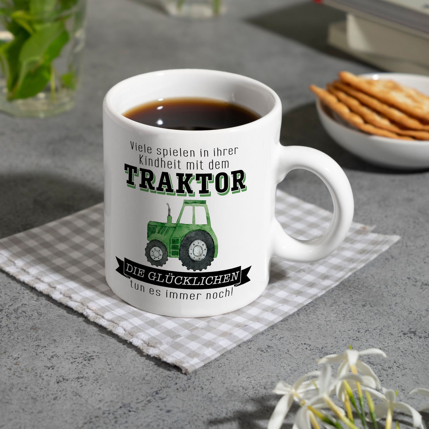 Traktor Kaffeebecher mit Spruch Kindheitsträume - Für immer Traktor fahren